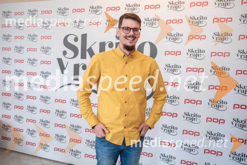  Nikolaj Vodošek, režiserPrihaja nova slovenska serija SKRITO V RAJU