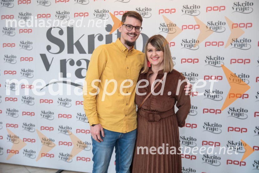  Nikolaj Vodošek, režiser;  Petra Strašek, Pro Plus d.o.o.Prihaja nova slovenska serija SKRITO V RAJU