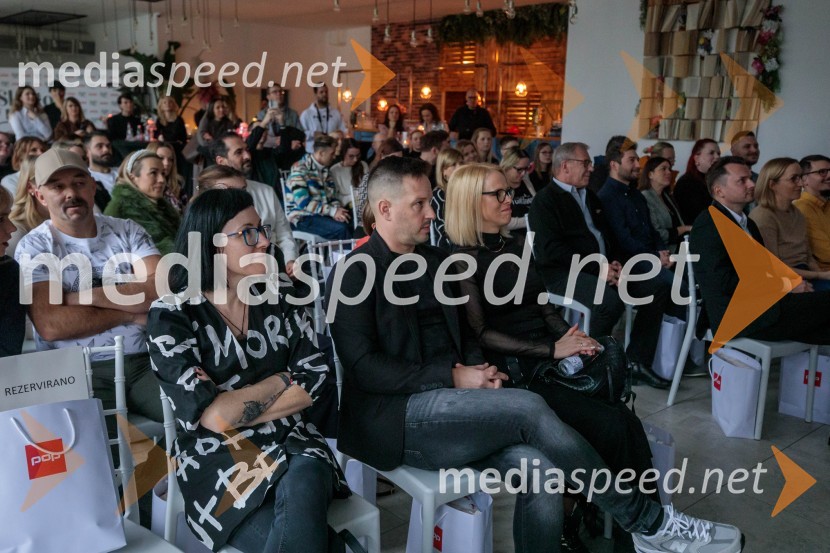  Maja Rožman, producentka;  ... ;  Katja Černela, kreativna producentkaPrihaja nova slovenska serija SKRITO V RAJU