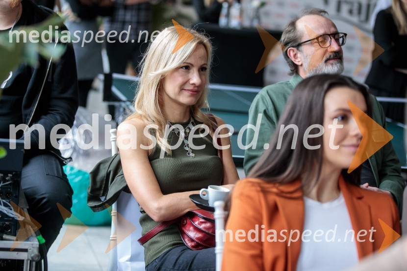  Aleksandra  Balmazović, igralkaPrihaja nova slovenska serija SKRITO V RAJU