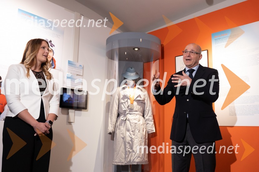  Andreja Zupanec Bajželj, Muzej novejše zgodovine Slovenije;  Jure  Franko, nekdanji smučar, producent predstave Mamma Mia!Srebrne igre 1984, 40. obletnica olimpijskih iger v Sarajevu