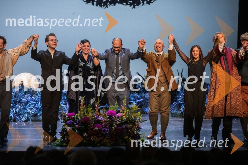  Ayrton Desimpelaere, belgijski dirigent;  Nuška Drašček, pevka;  Luis Ernesto Doñas, režiser;  Jože Vidic, operni pevec, bariton, Slovenski oktet;  ... Werther, premiera opere v SNG Opera in balet Ljubljana