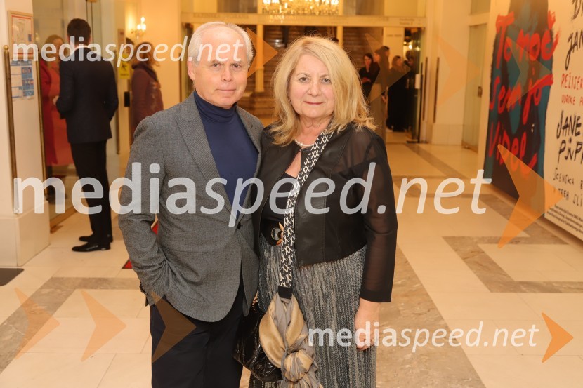  Milan Predan, veleposlanik Republike Slovenije v Republiki Severni Makedoniji;  Darka Zvonar Predan, novinarkaPod svobodnim soncem, premiera v SNG Maribor