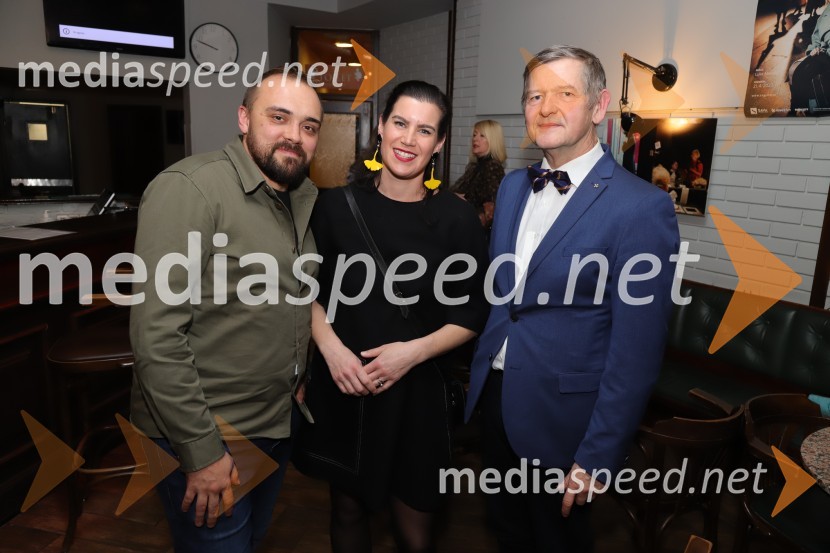  ... ;  ... ;  Primož Premzl, založnik, zbiratelj in galeristPod svobodnim soncem, premiera v SNG Maribor