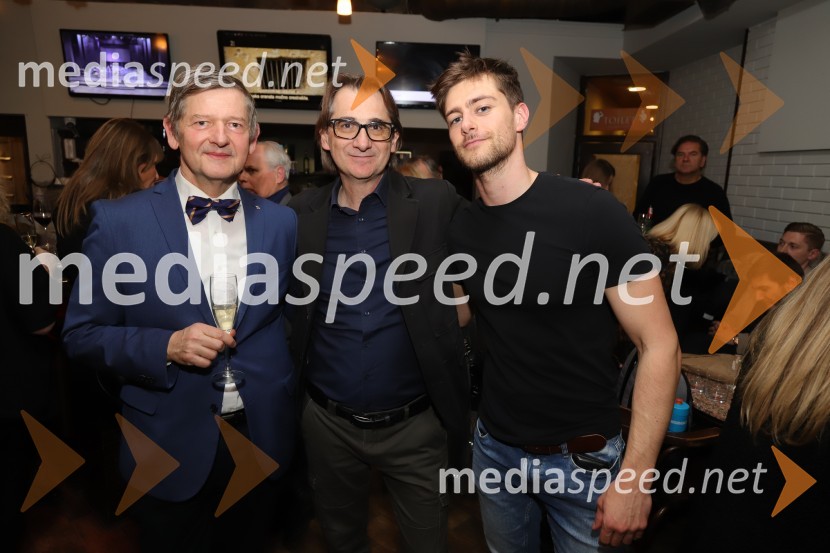  Primož Premzl, založnik, zbiratelj in galerist;  Aleksandar  Popovski, režiser, umetniški direktor Drame SNG Maribor;  Matej Zemljič, igralecPod svobodnim soncem, premiera v SNG Maribor