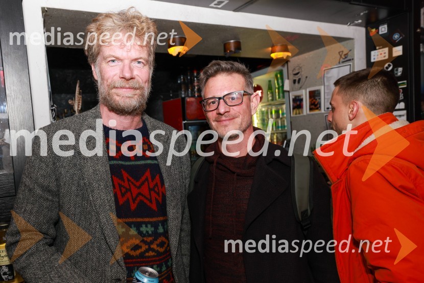  Matija  Vastl, igralec;  Tibor Mihelič Syed, direktor, Slovensko mladinsko gledališčeUmetnost vojne/Umetnost miru, premiera v SMG Ljubljana