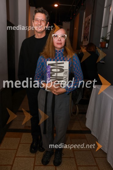  Grega Repovž, odgovorni urednik Mladine;  Mina  Žabnikar- Mina Fina, umetnicaUmetnost vojne/Umetnost miru, premiera v SMG Ljubljana