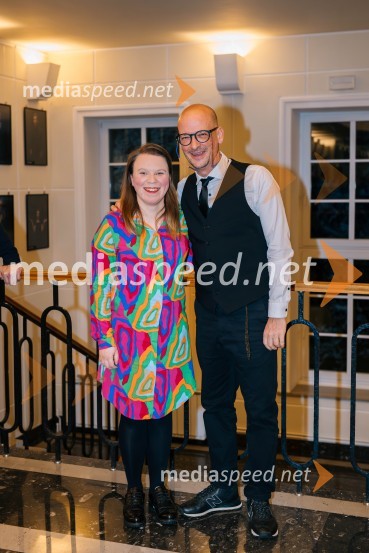  Mateja Kokol, režiserka;  Miha Golob, upravnik in umetniški vodja, SLG CeljeZaprta vrata premierno v SLG Celje