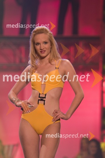 Monika Ćosić, finalistka izbora Miss Universe SlovenijeMiss Universe 2009
