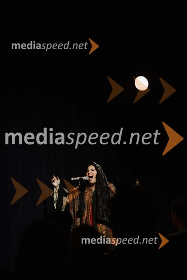  Marjuta  Slamič, igralkaUbesedovanje, premiera v SNG Nova Gorica