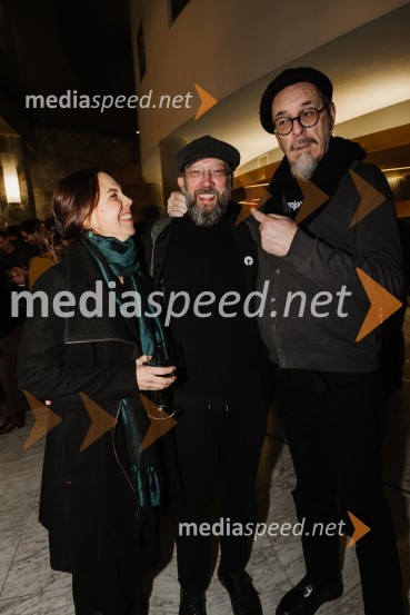  Maja  Nemec, igralka in predsednica društva -TNK-;  Miha Nemec, igralec, režiser, vodja Snovalnega gledališča Sakerdon Mihajlovič;  Salvatore Calì, umetnikUbesedovanje, premiera v SNG Nova Gorica