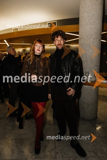  Brina Vidic, modna oblikovalka;  Peter Cerovšek, direktor Festivala kratkega filma LjubljanUbesedovanje, premiera v SNG Nova Gorica