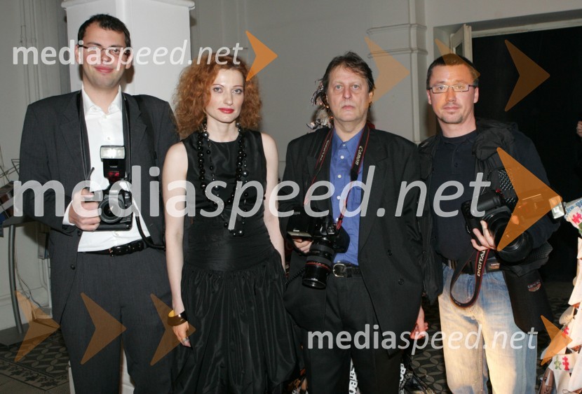Sašo Bizjak, fotograf Večera, Hermina Kovačič, urednica Bonbona, ženske priloge Večera in Primorskih novic, Janko Rath, fotograf in Igor Napast, fotograf VečeraBonBon, predstavitev nove Večerove priloge