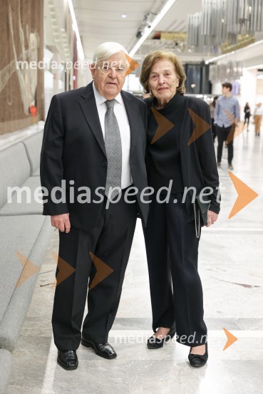  Milan Kučan, nekdanji predsednik Republike Slovenije;  Štefka KučanEdward Clug: Faust, baletni spektakel na odru Cankarjevega doma