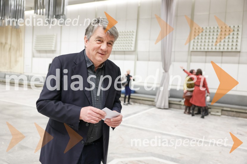  Jožef  ŠkoljčEdward Clug: Faust, baletni spektakel na odru Cankarjevega doma