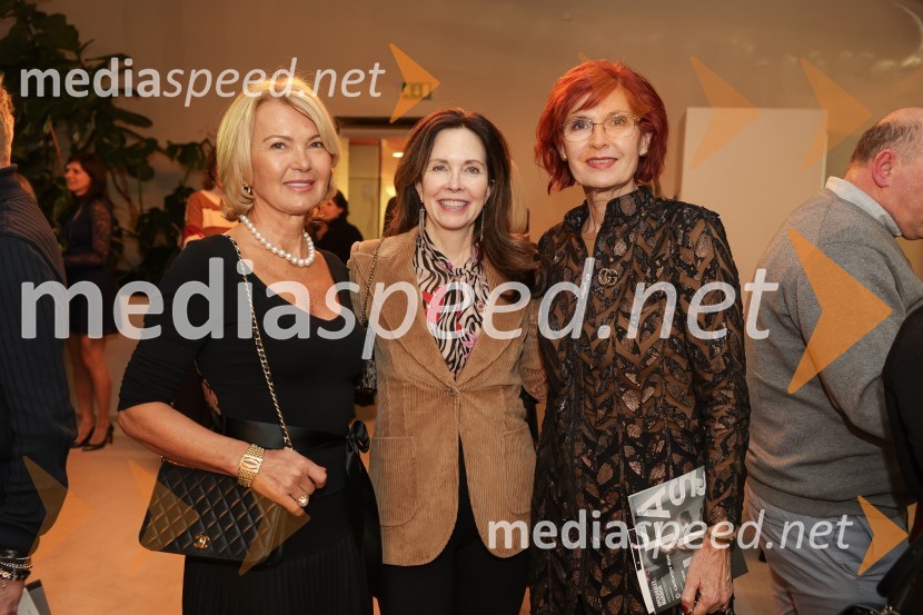  Nevenka Črešnar Pergar, lastnica in direktorica podjetja NP Consulting;  ... ;  Darinka Pavlič Kamien, strokovnjakinja za komuniciranjeEdward Clug: Faust, baletni spektakel na odru Cankarjevega doma