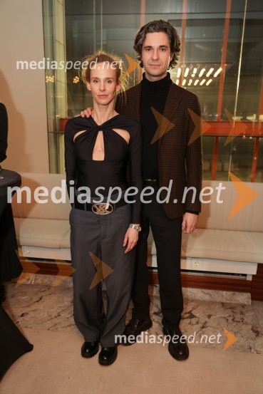  Manca Krnel, Project Dresscode, nekdanja baletna plesalka;  Luka Mesec, podpredsednik vlade in minister za delo, družino, socialne zadeve in enake možnostiEdward Clug: Faust, baletni spektakel na odru Cankarjevega doma