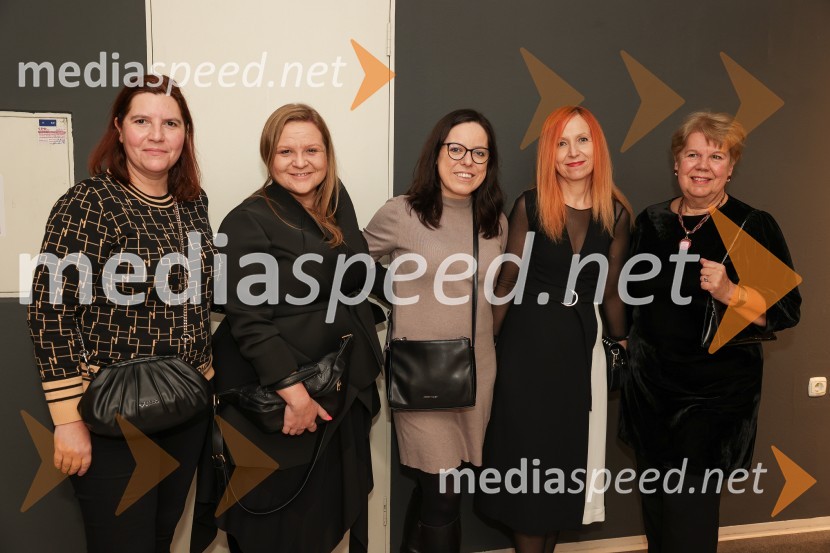  Teja Pelko, novinarka, Svet24;  Alma Rahne, novinarka;  ... ;  ... ;  Irena  Butoln, germanistkaEdward Clug: Faust, baletni spektakel na odru Cankarjevega doma