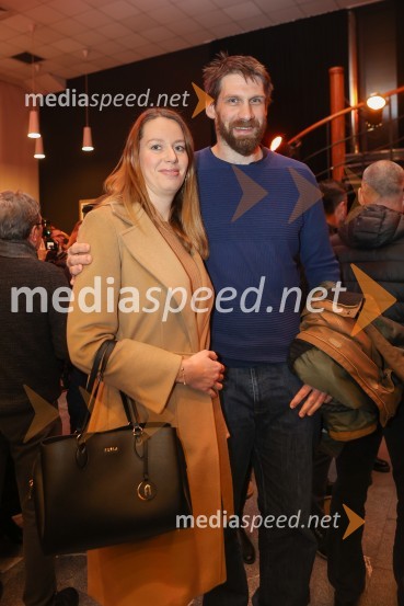  Katarina Vidmar;  Gašper Vidmar, košarkarĐorđić se vrača, nova komedija ustvarjalcev uspešnice Čefurji raus!