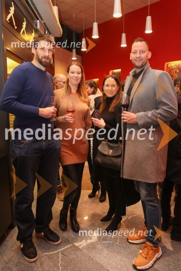  Gašper Vidmar, nekdanji košarkar;  Katarina Vidmar;  Maruša Zagorac;  Saša  Zagorac, košarkarĐorđić se vrača, nova komedija ustvarjalcev uspešnice Čefurji raus!