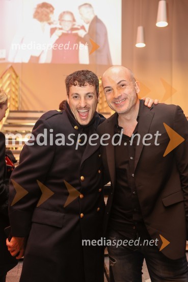  Žan  Papič, stand up komik;  Antonio Saccone, novinarĐorđić se vrača, nova komedija ustvarjalcev uspešnice Čefurji raus!