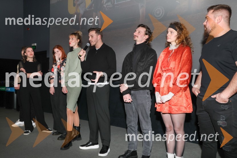  Katarina Lodrant;  Marta Šporin, oblikovalka maske;  Ana  Novak, igralka;  Tine Ugrin, igralec;  Robert Kladnik, igralec;  Pia Skvarča, igralka;  Jan Gerl Korenč, igralecPremiera filma Gepack in pogovor z ustvarjalci filma, Cineplexx Koper