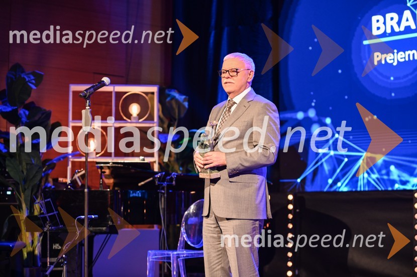  Branko Franci Selak,  direktor, Marmor Hotavlje; prejemnik priznanja za življenjsko delo na področju menedžmenta 2023Branko Franc Selak prejemnik priznanja za življenjsko delo na področju managementa 2023