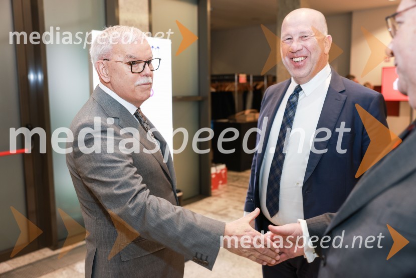  Branko Franci Selak,  direktor, Marmor Hotavlje; prejemnik priznanja za življenjsko delo na področju menedžmenta 2023;  Davor Jakulin,  generalni direktor Atech ElectronicsBranko Franc Selak prejemnik priznanja za življenjsko delo na področju managementa 2023