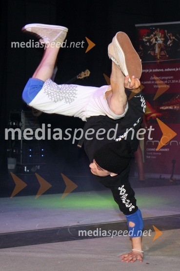 Casino Mond: 6Pack Čukur, predstavitev albuma Gangsta, Dilla, Playa, Gorilla,