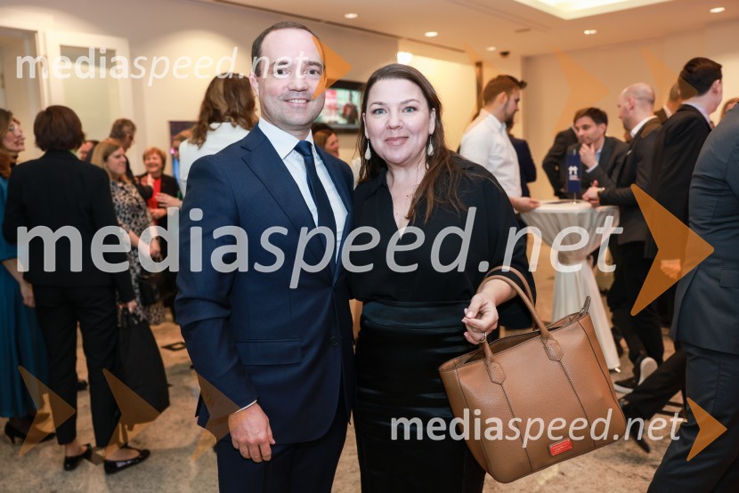  ... ;  Tjaša Kolenc Filipčič, vodja upravljanja z blagovno znamko in direktorica marketinga v Skupini TriglavBranko Franc Selak prejemnik priznanja za življenjsko delo na področju managementa 2023