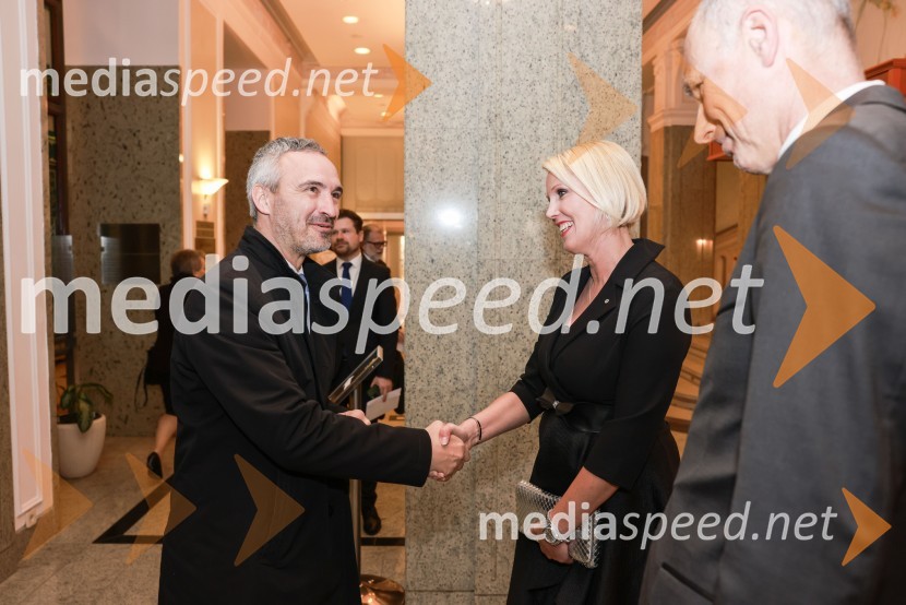  Janez Cigler Kralj, poslanec;  Petra Juvančič, izvršna direktorica, Združenje ManagerBranko Franc Selak prejemnik priznanja za življenjsko delo na področju managementa 2023