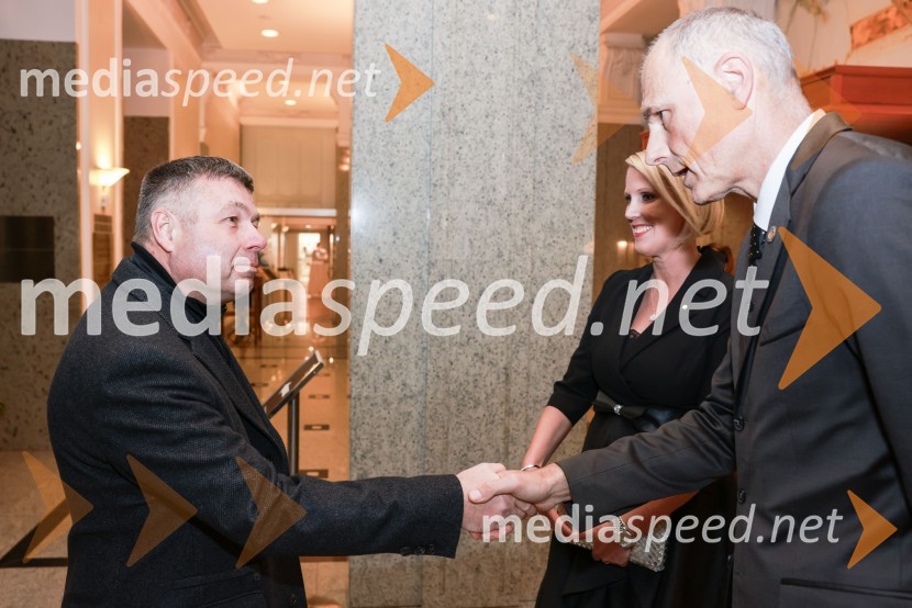  ... ; dr. Iztok Seljak, predsednik, Združenje ManagerBranko Franc Selak prejemnik priznanja za življenjsko delo na področju managementa 2023