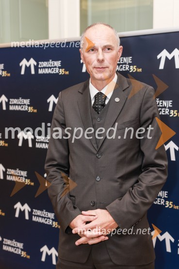 dr. Iztok Seljak, predsednik, Združenje ManagerBranko Franc Selak prejemnik priznanja za življenjsko delo na področju managementa 2023