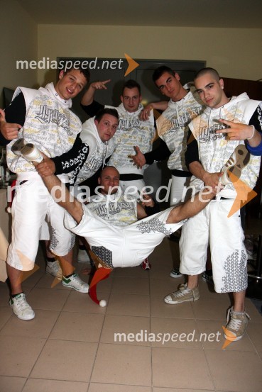 Casino Mond: 6Pack Čukur, predstavitev albuma Gangsta, Dilla, Playa, Gorilla,