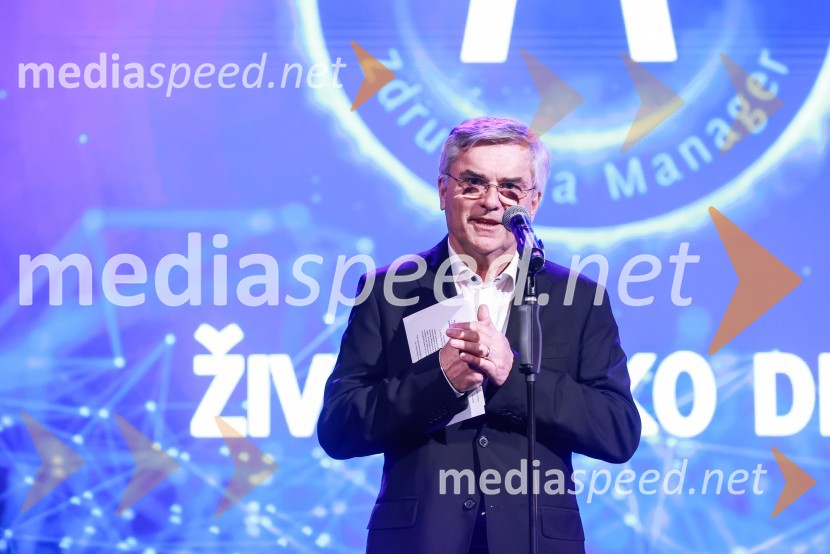  Aleksander  Zalaznik, generalni direktor Danfoss Trata, predsednik Združenja ManagerBranko Franc Selak prejemnik priznanja za življenjsko delo na področju managementa 2023