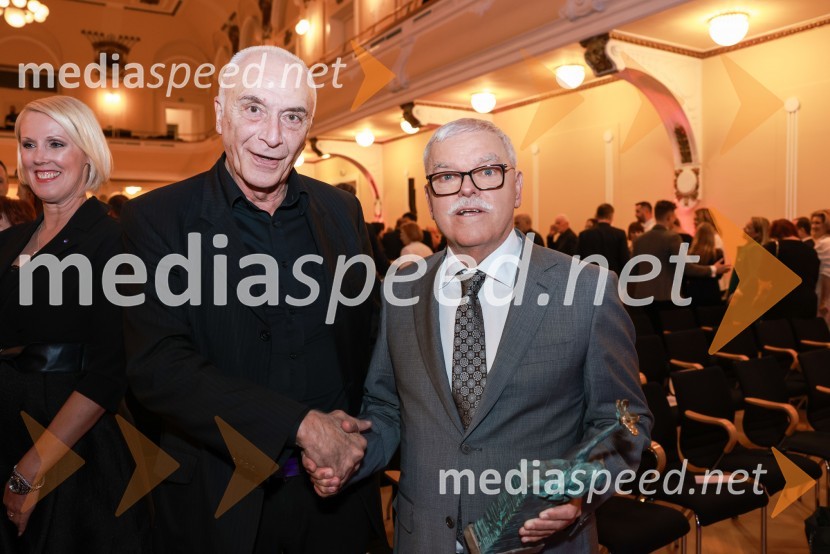  Ivo Boscarol, generalni direktor Pipistrel d.o.o.;  Branko Franci Selak,  direktor, Marmor Hotavlje; prejemnik priznanja za življenjsko delo na področju menedžmenta 2023Branko Franc Selak prejemnik priznanja za življenjsko delo na področju managementa 2023