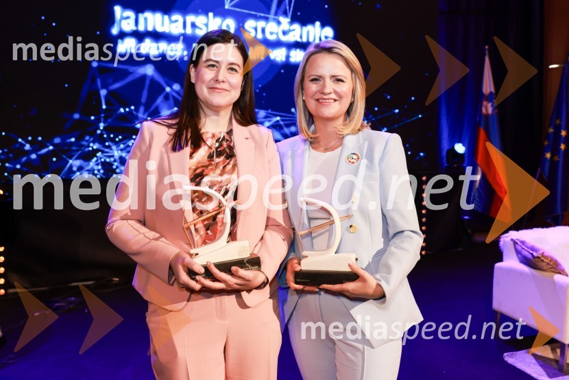 dr. Vita Godec, direktorica, Lenis farmacevtika d.o.o., zmagovalka AmCham Top Potential of the Year 2018;  Eva McLellan, generalna direktorica, slovenska podružnica RocheBranko Franc Selak prejemnik priznanja za življenjsko delo na področju managementa 2023