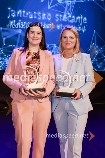 dr. Vita Godec, direktorica, Lenis farmacevtika d.o.o., zmagovalka AmCham Top Potential of the Year 2018;  Eva McLellan, generalna direktorica, slovenska podružnica RocheBranko Franc Selak prejemnik priznanja za življenjsko delo na področju managementa 2023