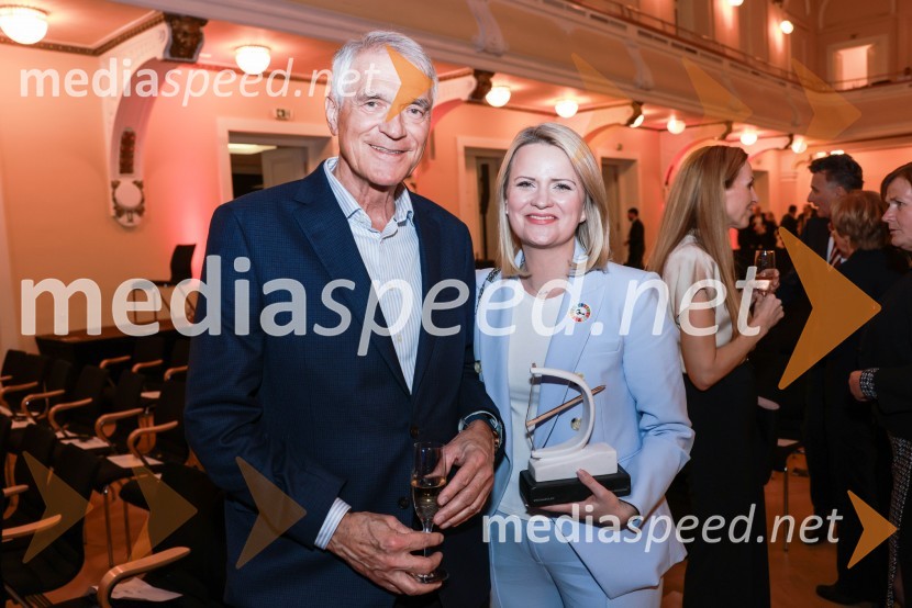  Slobodan Sibinčič , generalni sekretar Evropskega združenja poslovnih medijev, predsednik sveta Managerskih koncertov, Švedski generalni častni konzul;  Eva McLellan, generalna direktorica, slovenska podružnica RocheBranko Franc Selak prejemnik priznanja za življenjsko delo na področju managementa 2023