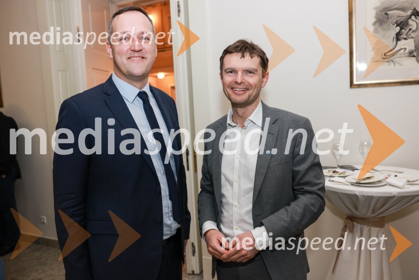 dr. Miha Škerlavaj, profesor managementa, Ekonomska fakulteta Ljubjana; mag. Boštjan Škufca Zaveršek, podpredsednik uprave, Telekom SlovenijaBranko Franc Selak prejemnik priznanja za življenjsko delo na področju managementa 2023