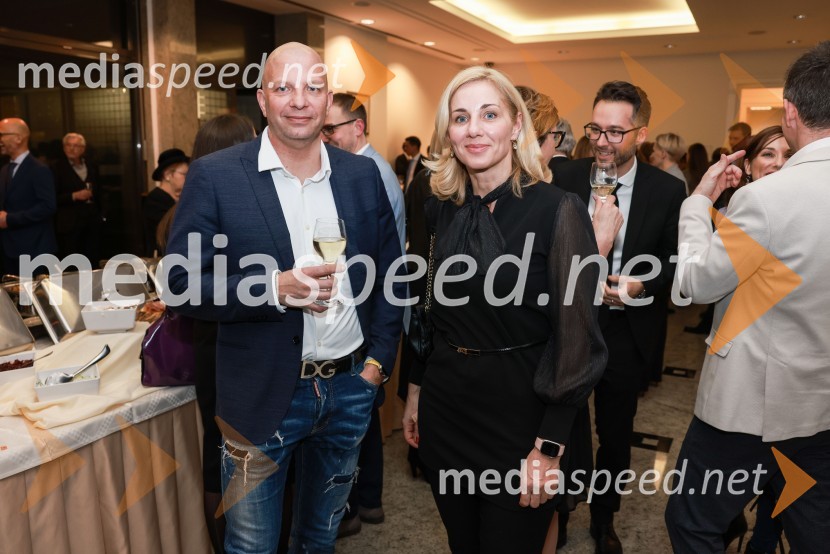  Gorazd Bedenčič, Puklavec Family wine d.o.o;  Katja Potočar, Odvetniška družba PotočarBranko Franc Selak prejemnik priznanja za življenjsko delo na področju managementa 2023