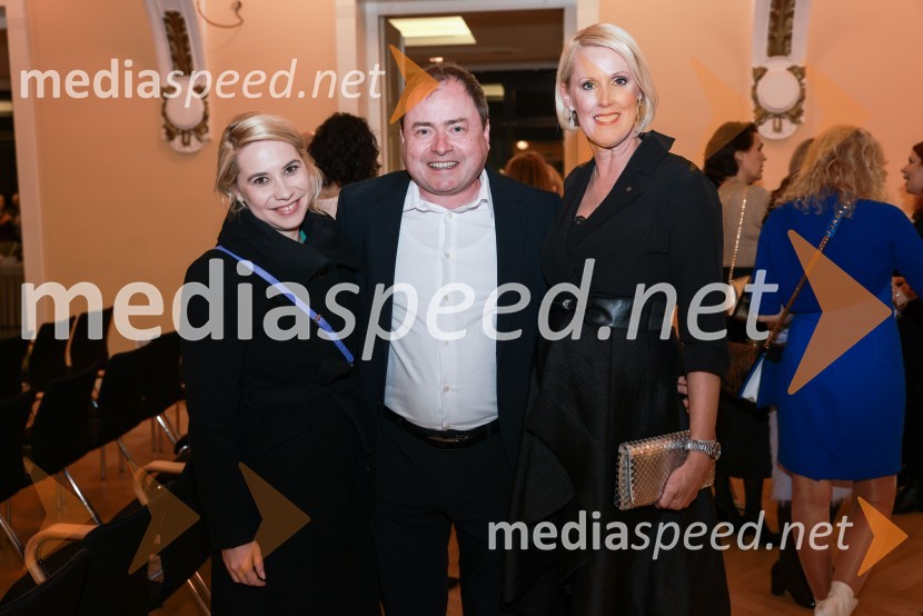  Tajda Lepko, direktorica prodaje, Mega M d.o.o.; mag. Matej Meža, direktor podjetja Mega M, d. o. o.;  Petra Juvančič, izvršna direktorica, Združenje ManagerBranko Franc Selak prejemnik priznanja za življenjsko delo na področju managementa 2023