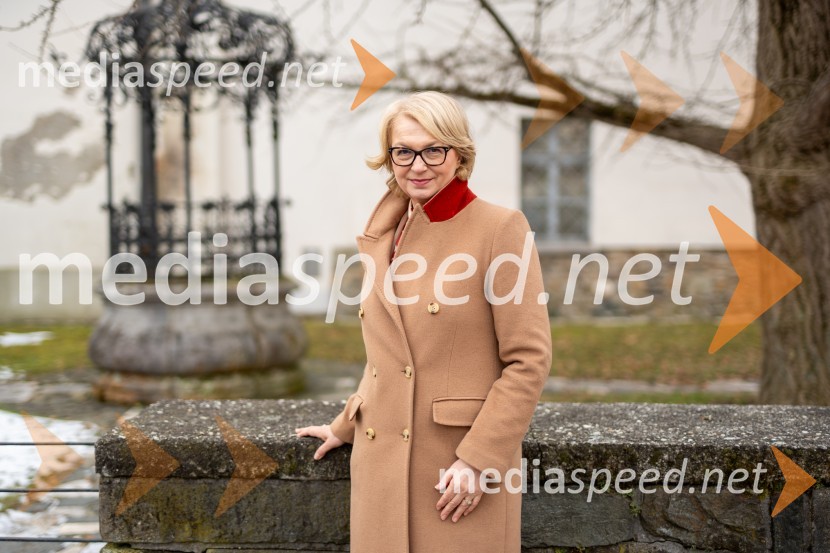  Mirjana Koren, direktorica, Pokrajinski muzej MariborMirjana Koren, direktorica Pokrajinskega muzeja Maribor