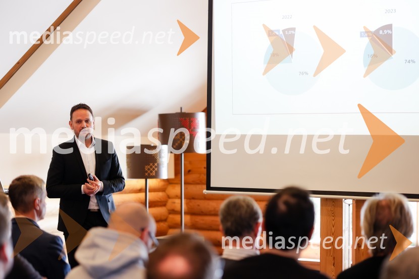  Franci Bolta, direktor znamke Audi pri podjetju Porsche Slovenija d.o.o.Novi Audi Q8, predstavitev