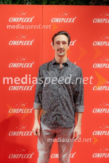  Antionio Scarpa, igralec