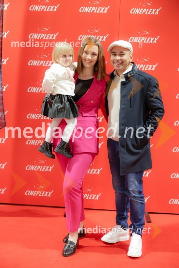  ... ;  Nadja Kovačević, radio voditeljica, Best FM Slovenija;  Husein Alijević, igralec