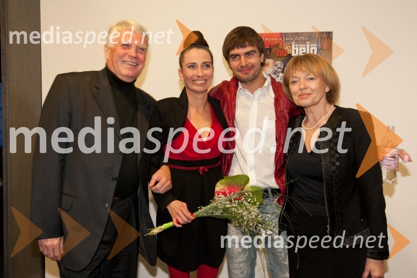 prim. prof. dr. Erih Tetičkovič, nevrolog, Oddelek za nevrološke bolezni UKC Maribor;  Alenka Tetičkovič, igralka;  Jure Oman;  Pavla TetičkovičUmrl je Erih Tetičkovič, oče igralke Alenke Tetičkovič