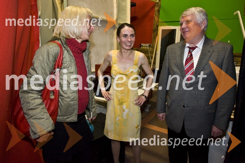  ... ;  Alenka Tetičkovič, igralka; prim. prof. dr. Erih Tetičkovič, nevrolog, Oddelek za nevrološke bolezni UKC MariborUmrl je Erih Tetičkovič, oče igralke Alenke Tetičkovič