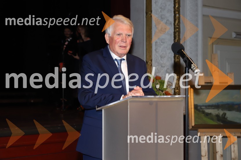 prim. prof. dr. Erih Tetičkovič, nevrolog, Oddelek za nevrološke bolezni UKC MariborUmrl je Erih Tetičkovič, oče igralke Alenke Tetičkovič