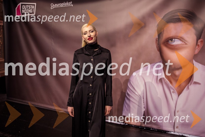  Sara Briški Cirman - Raiven, pevka, harfistkaOutstanding 2023, podelitev nagrad